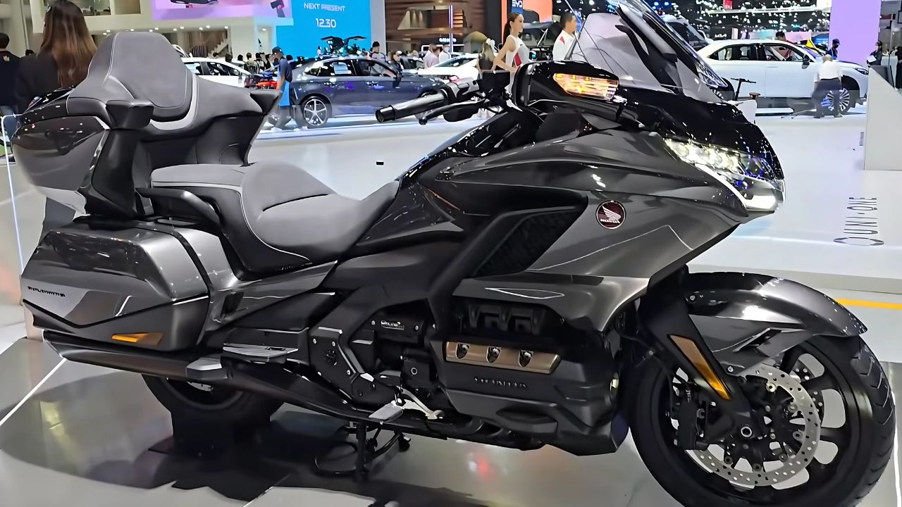 The 2025 Honda Gold Wing in Detail: All You Need to Know - Dal Motors