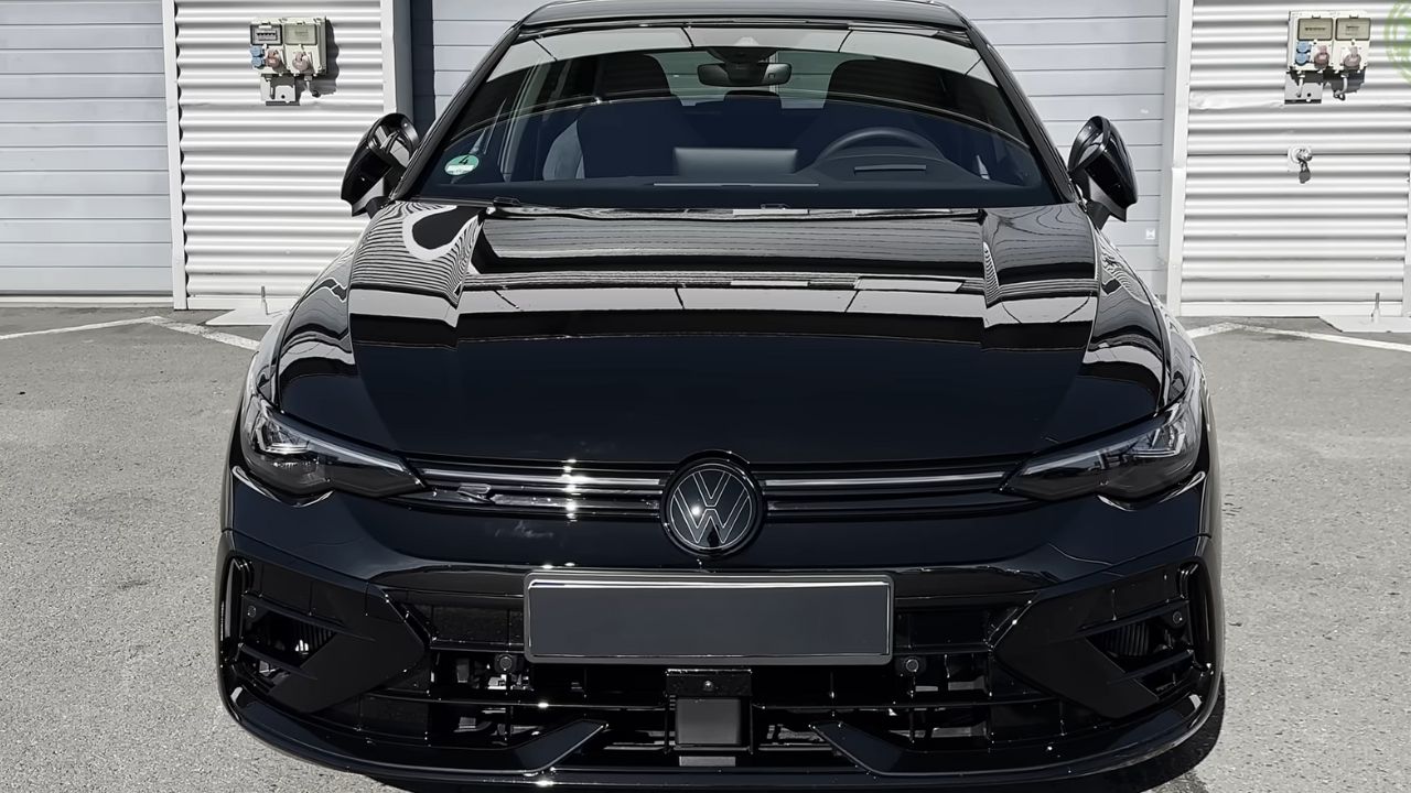 2025 VW Golf R Black Edition The Golf Like You’ve Never Seen! Dal Motors